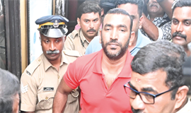 ജൂണിയർ അ​ഭി​ഭാ​ഷ​ക​യ്ക്കു മ​ർ​ദനം; ബെ​യ്‌​ലി​ൻ ദാ​സ് അ​റ​സ്റ്റി​ൽ