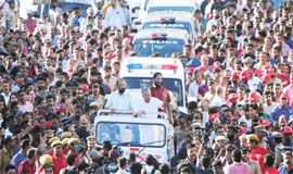 എ​ല്ലാ​വ​രും വി​ക​സ​ന​ത്തി​ന്‍റെ സ്വാ​ദ്  അ​നു​ഭ​വി​ക്ക​ണം: മു​ഖ്യ​മ​ന്ത്രി