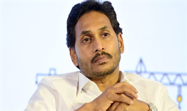 മദ്യ അഴിമതി കുറ്റപത്രത്തിൽ  മുൻ മുഖ്യമന്ത്രി ജഗനെതിരേ പരാമർശം