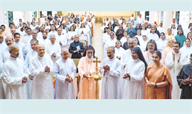 കെ​സി​ബി​സി സ​മ്മേ​ള​ന​ത്തി​ന് തു​ട​ക്കം