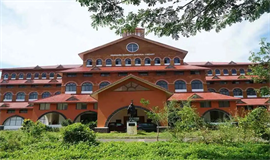 ദേ​ശ​വി​രു​ദ്ധ​തയില്ലെന്ന് ഉ​റ​പ്പാക്കാൻ നി​രീ​ക്ഷ​ണ സ​മി​തി; വി​വാ​ദ​ ഉ​ത്ത​ര​വ് പി​ൻ​വ​ലി​ച്ച്  ക​ണ്ണൂ​ർ സ​ർ​വ​ക​ലാ​ശാ​ല