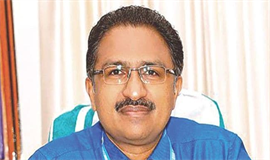 കേരള സര്‍വകലാശാലാ രജിസ്ട്രാറുടെ സസ്‌പെൻഷന് സ്റ്റേ ഇല്ല