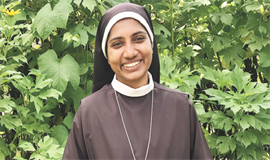 സി​സ്റ്റ​ർ ലി​സ്മി  സി​എം​സി​ക്കു  പു​ര​സ്കാ​രം