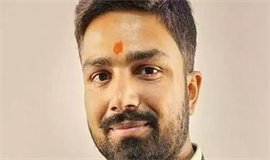 സോഷ്യൽ മീഡിയ ഇൻഫ്ലുവൻസർ മനീഷ് കശ്യപ് ജൻ സുരാജ് പാർട്ടിയിൽ