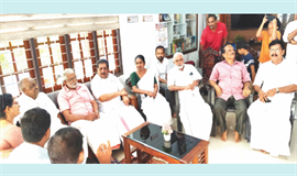 മതേതരത്വത്തിനു  നേരേയുള്ള വെല്ലുവിളി: മോന്‍സ്
