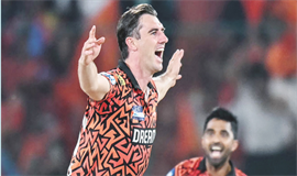 പ്ലേ ​ഓ​ഫ് കാ​ണാ​തെ സ​ണ്‍​റൈ​സേ​ഴ്സ് ഹൈ​ദ​രാ​ബാ​ദ് പു​റ​ത്ത്