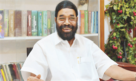 കേ​ര​ള ആ​രോ​ഗ്യ ശാ​സ്ത്ര സ​ർ​വ​ക​ലാ​ശാ​ല  ക​ലോ​ത്സ​വത്തിനു തുടക്കം