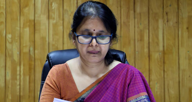 വ​യ​നാ​ട് ദു​ര​ന്തം: ശാ​സ്ത്ര​ജ്ഞ​ര്‍​ക്ക് വി​ല​ക്കേ​ര്‍​പ്പെ​ടു​ത്തി​യ ഉ​ത്ത​ര​വ് പി​ന്‍​വ​ലി​ച്ചു