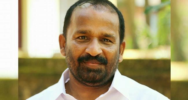 തൃ​ശൂ​ർ പൂ​രം വി​വാ​ദം; അ​ന്വേ​ഷ​ണ റി​പ്പോ​ർ​ട്ട് വൈ​കി​ച്ച​തി​ന് പി​ന്നി​ൽ മു​ഖ്യ​മ​ന്ത്രി​യെ​ന്ന് ടി.​എ​ൻ. പ്ര​താ​പ​ൻ