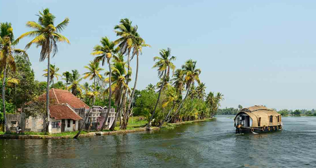 കോവിഡ് ആഘാതത്തിൽ തകർന്ന് ടൂറിസം മേഖല