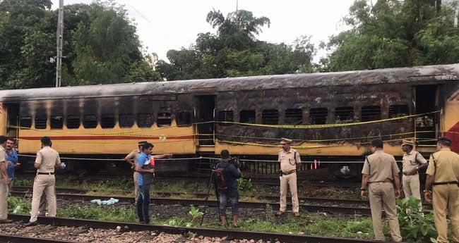 ട്രെ​യി​ൻ തീ​വ​യ്പ്; പ്ര​തി പി​ടി​യി​ൽ, കാ​ര​ണം ഭി​ക്ഷ​യെ​ടു​ക്കാ​ൻ സാ​ധി​ക്കാ​ത്ത​തി​ലെ നി​രാ​ശ​യെ​ന്ന് ഐ​ജി