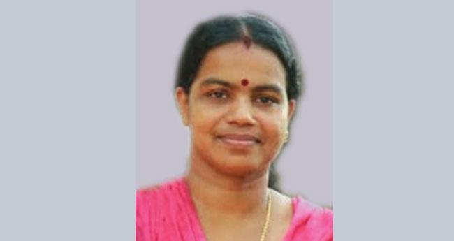 കൊ​ട്ടാ​ര​ക്ക​ര​യി​ൽ വീ​ട്ട​മ്മ ട്രെ​യി​ൻ ത​ട്ടി മ​രി​ച്ചു