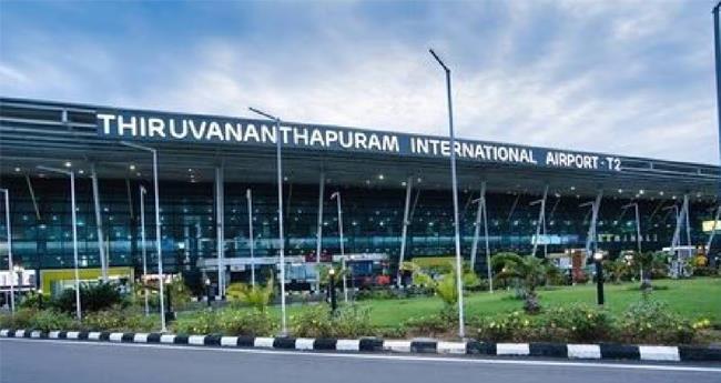 തി​രു​വ​ന​ന്ത​പു​രം വി​മാ​ന​ത്താ​വ​ള​ത്തി​ൽ അ​സാ​ധാ​ര​ണ സാ​ഹ​ച​ര്യ​മി​ല്ലെ​ന്ന് അ​ധി​കൃ​ത​ർ