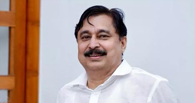 അ​ൻ​വ​ർ പ​രി​ധി വി​ട്ടു; രൂ​ക്ഷ​വി​മ​ർ​ശ​ന​വു​മാ​യി മ​ന്ത്രി വി. ​അ​ബ്ദു​റ​ഹ്മാ​ൻ