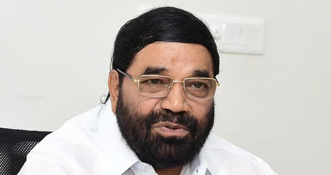 മെ​ഡി​ക്ക​ൽ കോ​ള​ജ് അ​പ​ക​ടം; വൈ​കാ​രി​ക കു​റി​പ്പു​മാ​യി മ​ന്ത്രി വി.​എ​ൻ.​വാ​സ​വ​ൻ