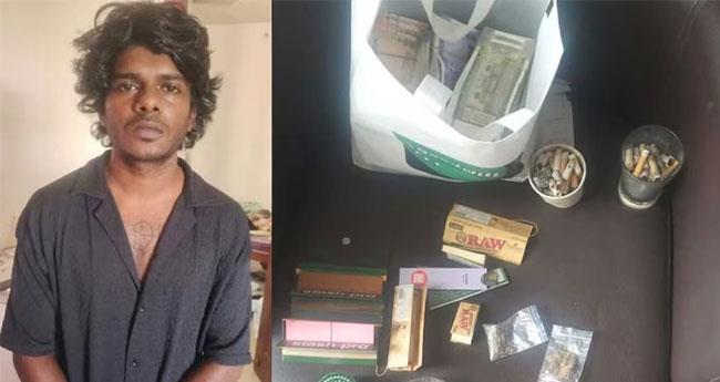 വേ​ട​നും സം​ഘ​വും പി​ടി​യി​ലാ​യ​ത് ക​ഞ്ചാ​വ് വ​ലി​ക്കു​ന്ന​തി​നി​ടെ​യെ​ന്ന് എ​ഫ്ഐ​ആ​ർ