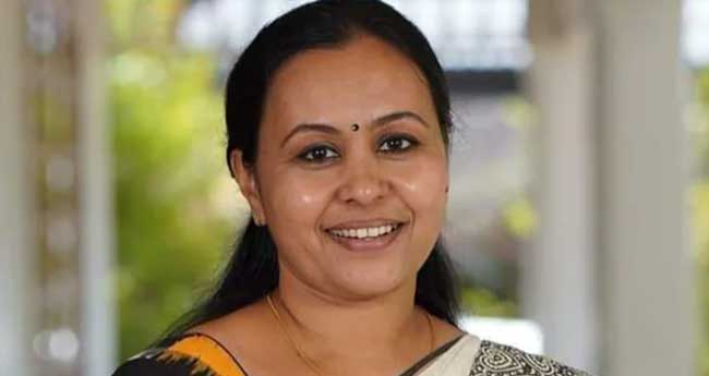 ഇ​ട​വി​ട്ടു​ള്ള മ​ഴ ഡെ​ങ്കി​പ്പ​നി വ്യാ​പ​ന​ത്തി​നു സാ​ധ്യ​ത: മ​ന്ത്രി വീ​ണാ ജോ​ർ​ജ്