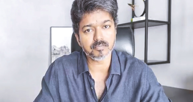 “സി​​​​​എം സ​​​​​ർ, പ​​​​​ക​​​​​വീ​​​​​ട്ട​​​​​ൽ എ​​​​​ന്നോ​​​​​ട് ആ​​​​​യി​​​​​ക്കോ​​​​​ളൂ, പാ​​​​​​​​ർ​​​​​​​​ട്ടി പ്ര​​​​​​​​വ​​​​​​​​ർ​​​​​​​​ത്ത​​​​​​​​ക​​​​​​​​രെ വിട്ടേക്ക്”; വീ​​​​​​​​ഡി​​​​​​​​യോ സ​​​​​​​​ന്ദേ​​​​​​​​ശ​​​​​​​​വു​​​​​​​​മാ​​​​​​​​