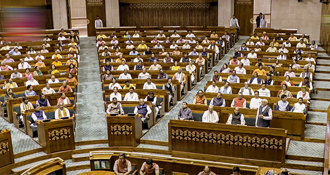 വനിതാ സംവരണ ബിൽ പുതിയ പാർലമെന്‍റിൽ