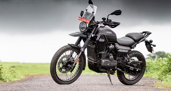 അ​ഡ്വ​ഞ്ച​ര്‍ യാ​ത്ര​ക​ള്‍ക്ക് യെ​സ്ഡി അ​ഡ്വ​ഞ്ച​ര്‍