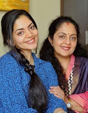 എ​ന്‍റെ ആ​ഗ്ര​ഹ​ങ്ങ​ളെ​ല്ലാം പൂ​ർ​ത്തി​യാ​ക്കാ​ൻ എ​നി​ക്കൊ​പ്പ​മു​ള്ള മ​ക​ൾ; അ​ഹാ​ന​യു​ടെ ജ​ന്മ​ദി​ന​ത്തി​ൽ സി​ന്ധു കൃ​ഷ്ണ