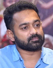 ഷൈ​നി​ന്‍റെ കു​സൃ​തി​ക​ൾ​ക്കെ​ല്ലാം ദേ​ഷ്യ​പ്പെ​ടു​ക​യും കു​റ്റ​പ്പെ​ടു​ത്തു​ക​യും ചെ​യ്തു; ഇ​പ്പോ​ൾ വേ​ണ്ട​ത് പി​ന്തു​ണ’; അ​ഭ്യ​ർ​ഥ​ന​യു​മാ​യി ആ​സി​ഫ് അ​ലി