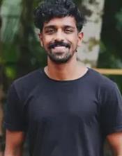 കാ​ന്താ​ര സി​നി​മ ചി​ത്രീ​ക​ര​ണ​ത്തി​നി​ടെ ജൂ​ണി​യ​ർ ആ​ർ​ട്ടി​സ്റ്റ് ന​ദി​യി​ൽ മു​ങ്ങി മ​രി​ച്ചു