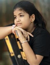 പു​തു​മു​ഖം പ്ര​ധാ​ന​വേ​ഷ​ത്തി​ലെ​ത്തു​ന്ന "മ​ഴ​മേ​ഘം