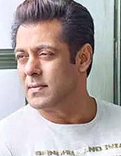 മ​ദ​രാ​സി​യി​ലെ നാ​യ​ക​ൻ കൃ​ത്യ സ​മ​യ​ത്തു​വ​ന്ന​തു കൊ​ണ്ട് പ​ടം ബ്ലോ​ക്ബ​സ്റ്റ​ർ; മു​രു​ഗ​ദോ​സി​നെ പ​രി​ഹ​സി​ച്ച് സ​ല്‍​മാ​ൻ ഖാ​ൻ