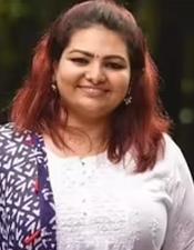 ലി​സ്റ്റി​ൻ സ്റ്റീ​ഫ​നെ​തി​രാ​യ അ​പ​കീ​ർ​ത്തി പ​രാ​മ​ർ​ശം; സാ​ന്ദ്രാ തോ​മ​സി​ന് സ​മ​ൻ​സ്