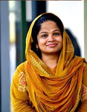 കൃ​ഷ്‌​ണ​പ്ര​ഭ പ​റ​ഞ്ഞ​ത് തെ​മ്മാ​ടി​ത്ത​രം, അ​റി​യി​ല്ലെ​ങ്കി​ൽ വി​വ​ര​ക്കേ​ട് പ​റ​യ​രു​ത്; ന​ടി​ക്കെ​തി​രെ ഡോ. ​ഷിം​ന അ​സീ​സ്