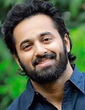 ഒ​ന്ന​ല്ല ര​ണ്ട് ആ​ഡം​ബ​ര എ​സ്‍​യു​വി​ക​ൾ ഒ​റ്റ ദി​വ​സം സ്വ​ന്ത​മാ​ക്കി ഉ​ണ്ണി മു​കു​ന്ദ​ൻ