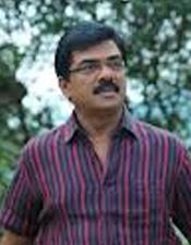 പു​ര​സ്കാ​ര​നേ​ട്ട​ത്തി​ന് ശേ​ഷം കേ​ന്ദ്ര​മ​ന്ത്രി സു​രേ​ഷ് ഗോ​പി​യു​ടെ വ​സ​തി​യി​ലെ​ത്തി വി​ജ​യ​രാ​ഘ​വ​ൻ