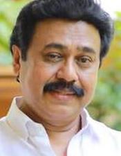 എ​മ്പു​രാ​നി​ലൂ​ടെ ബു​ക്ക് മൈ ​ഷോ കൊ​ണ്ടു​പോ​യ​ത് കോ​ടി​ക​ൾ, ന​ഷ്ടം നി​ർ​മാ​താ​വി​ന്, ഈ ​ച​തി ഇ​ല്ലാ​താ​ക്ക​ണം: വി​ന​യ​ൻ
