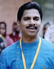 സെ​റ്റി​ൽ​വെ​ച്ച് ന​വാ​സി​ന് നെ​ഞ്ചു​വേ​ദ​ന ഉ​ണ്ടാ​യി​രു​ന്നു, ഷൂ​ട്ടി​ന് ബു​ദ്ധി​മു​ട്ടാ​വേ​ണ്ടെ​ന്ന് ക​രു​തി ആ​ശു​പ​ത്രി​യി​ൽ പോ​യി​ല്ല; വി​നോ​ദ് കോ​വൂ​ർ