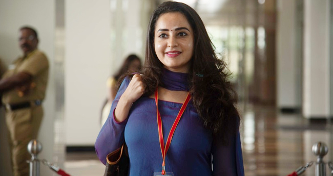 https://www.deepika.com/cinema/images/Bhama291119_big.jpg