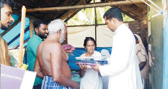 ബാലനു പ​ശു​ക്ക​ളെ കി​ട്ടും; പ്ര​ള​യ​ദുഃ​ഖം ഒഴിയും