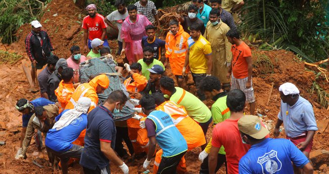 കണ്ണീർ താഴ്വര..! കാ​ല​വ​ർ​ഷ​ക്കെ​ടു​തി​യി​ൽ മ​ര​ണം 76