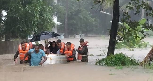 മ​ഴ​യു​ടെ ശ​ക്തി കു​റ​യു​ന്നു; മ​ഴ​ക്കെ​ടു​തി​ക​ളി​ൽ മ​രി​ച്ച​വ​രു​ടെ എ​ണ്ണം 76 ആ​യി