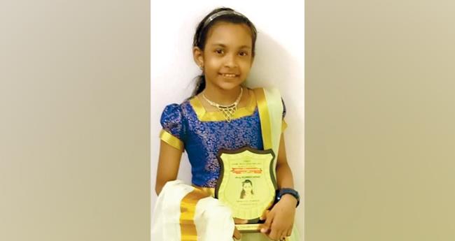 കൃ​ഷി​യി​ൽ അം​ഗീ​കാ​രം നേ​ടി പി​താ​വും മ​ക​ളും