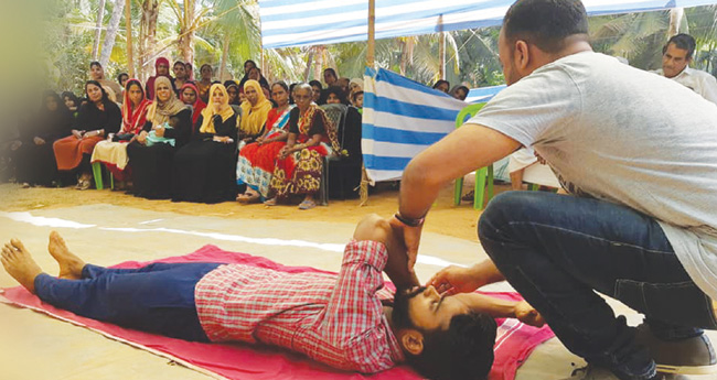 പ്രഥമ ശുശ്രൂഷാ  സാക്ഷരത: രാ​ജ്യ​ത്തി​ന് ഒ​രു ചേ​ലേ​ന്പ്ര മാ​തൃ​ക