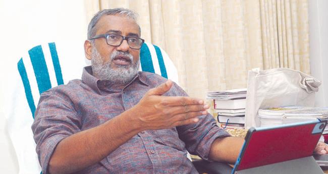 "ക​ർ​ഷ​ക​രു​ടെ വ​രു​മാ​നം ഇ​ര​ട്ടി​യാ​ക്കും'