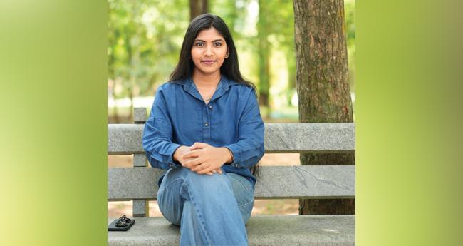 19 വ​യ​സു​ള്ള സം​രം​ഭ​ക, വി​ജ​യ​ഗാ​ഥ ര​ചി​ച്ച് റി​യ റ​ഫീ​ഖ്