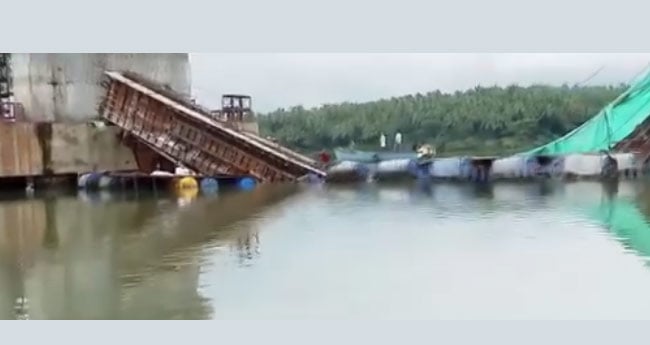 നി​ര്‍​മാ​ണ​ത്തി​ലി​രി​ക്കെ പാ​ലം ത​ക​ര്‍​ന്ന സം​ഭ​വം: നി​ര്‍​ദേ​ശം പാ​ലി​ച്ചി​ല്ലെ​ന്ന് കി​ഫ്ബി