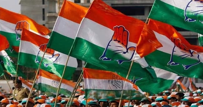 ഉ​ദ്ഘാ​ട​ന​ത്തി​ല്‍​നി​ന്ന് എം​പി​യെ ഒ​ഴി​വാ​ക്കി;  യു​ഡി​എ​ഫ് ച​ട​ങ്ങ് ബ​ഹി​ഷ്‌​ക​രി​ക്കും