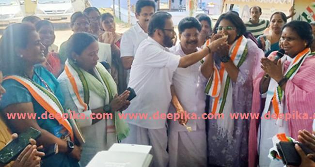 മ​ഹി​ളാ സാ​ഹ​സ് യാ​ത്ര​യ്ക്കു പ​ട്ട​ഞ്ചേ​രി​യി​ൽ സ്വീ​ക​ര​ണം ന​ൽ​കി