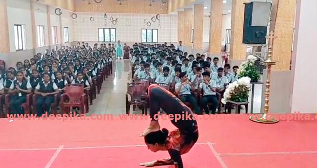 യോ​ഗ കാ​മ്പ​യി​ന്‍ തു​ട​ങ്ങി