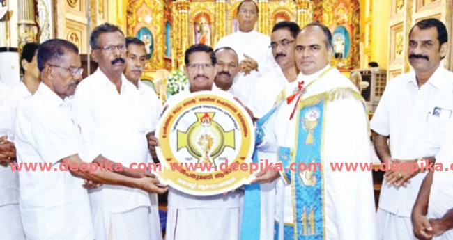 നാ​ല്പതു മ​ണി ആ​രാ​ധ​ന:  ലോ​ഗോ പ്ര​കാ​ശ​നം