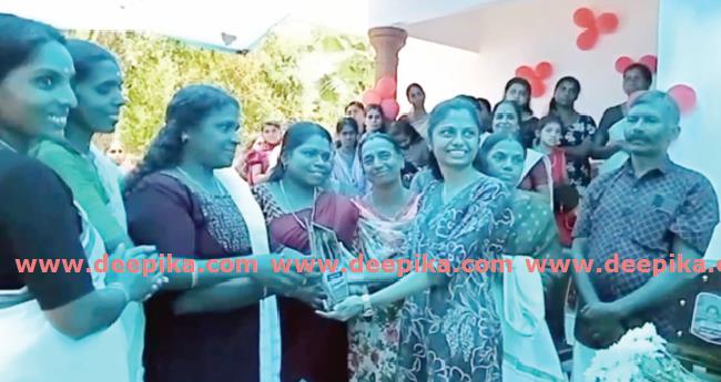 അ​നു​ശ്രീ സ​ത്യ​ന് ജ​ന്മ​നാ​ട്ടി​ൽ  സ്വി​ക​ര​ണം ന​ല്‍​കി