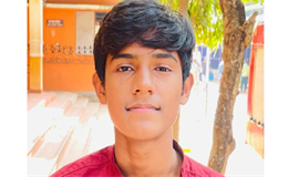 മി​മി​ക്രി വേ​ദി കൈ​യ​ട​ക്കി ആ​ഭാ​ന്‍ അ​ഷ്റ​ഫ്